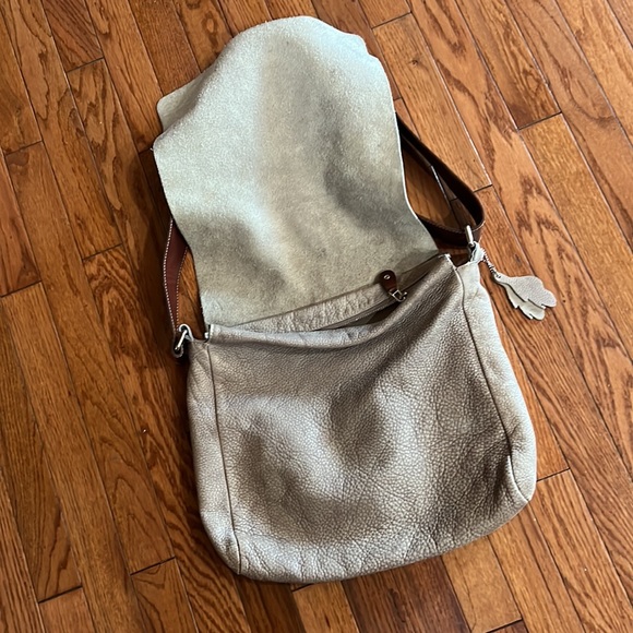 Roots Crossbody Messenger Bag - Picture 2 of 7